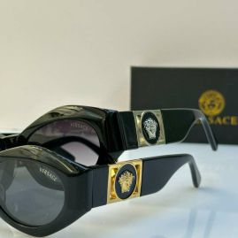 Picture of Versace Sunglasses _SKUfw55560375fw